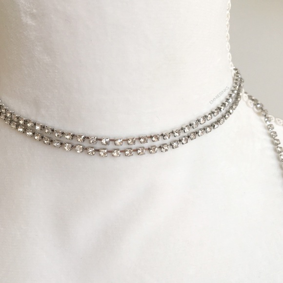 NWT Rhinestone Plunge Necklace ~ Multiple Ways of Wearing ~ Lariat / Choker Hair - Picture 7 of 12